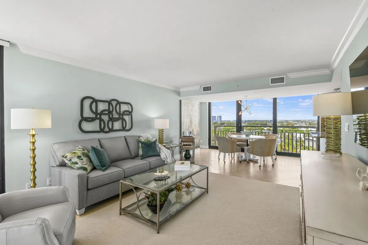 Tiara Singer Island Unit 9h photo 16
