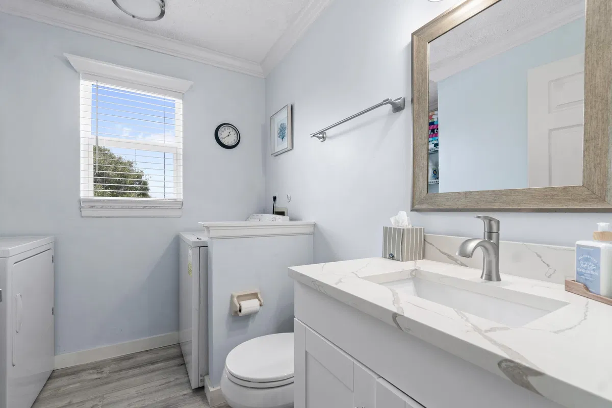 Residence photo 25