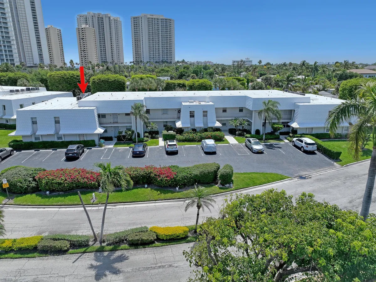 Singer Island Unit 207 photo 25