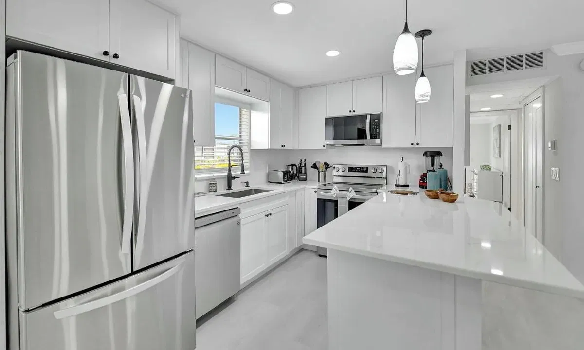  Unit 581 photo 10