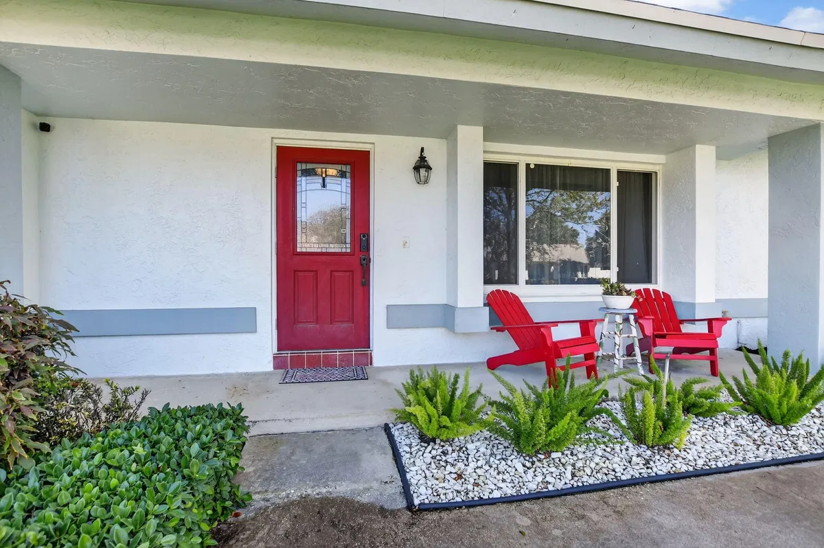 Residence photo 4