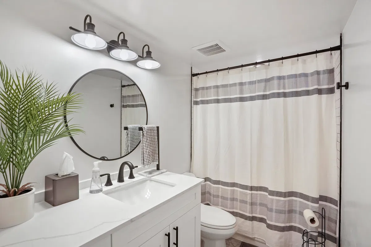  Unit 6304 photo 16