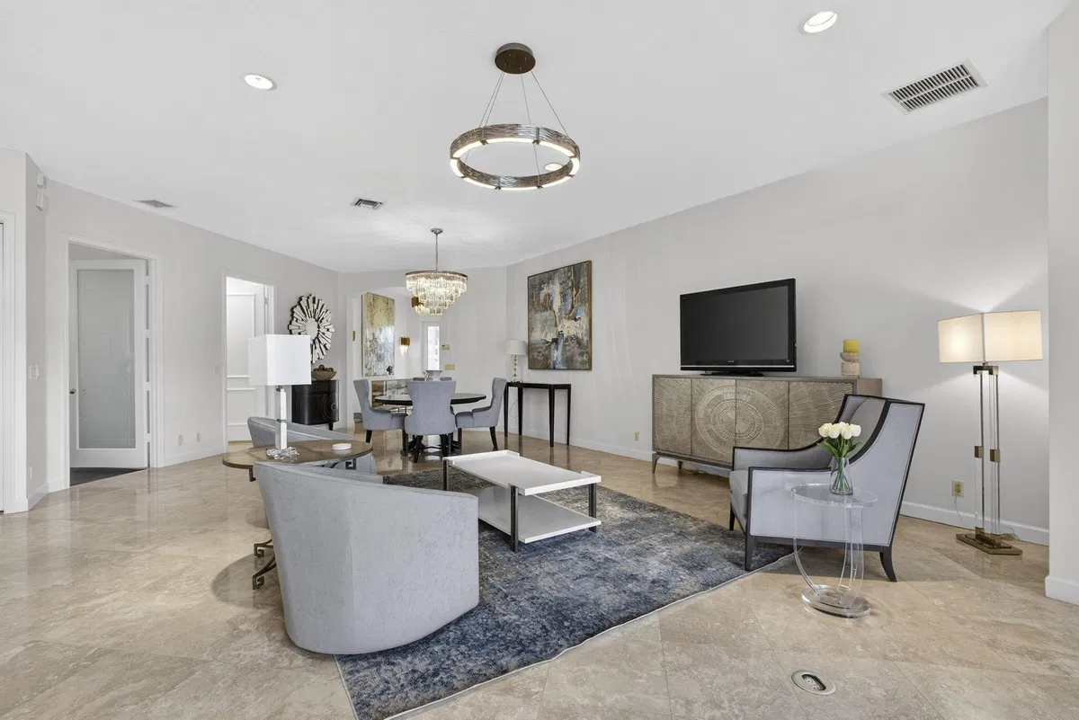 Mirasol Country Club Residence photo 13