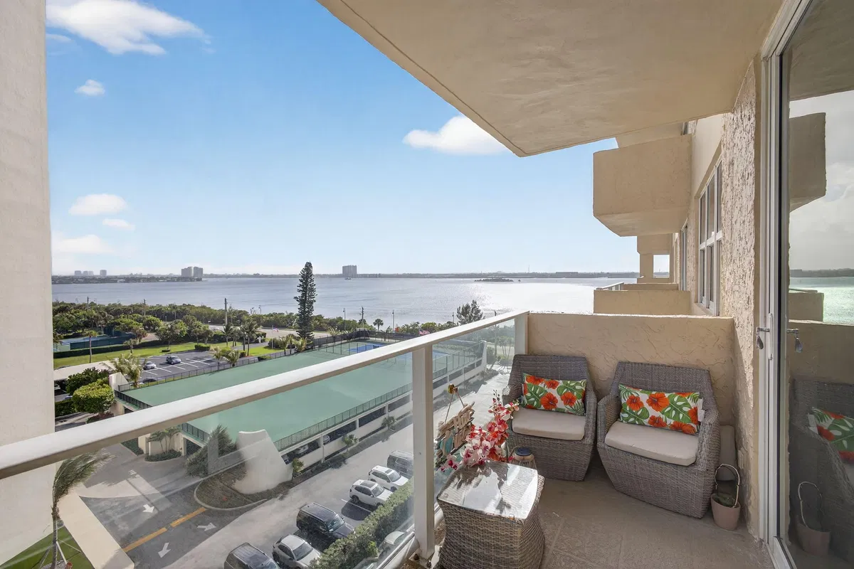 Aquarius Condominium Unit 805 photo 22