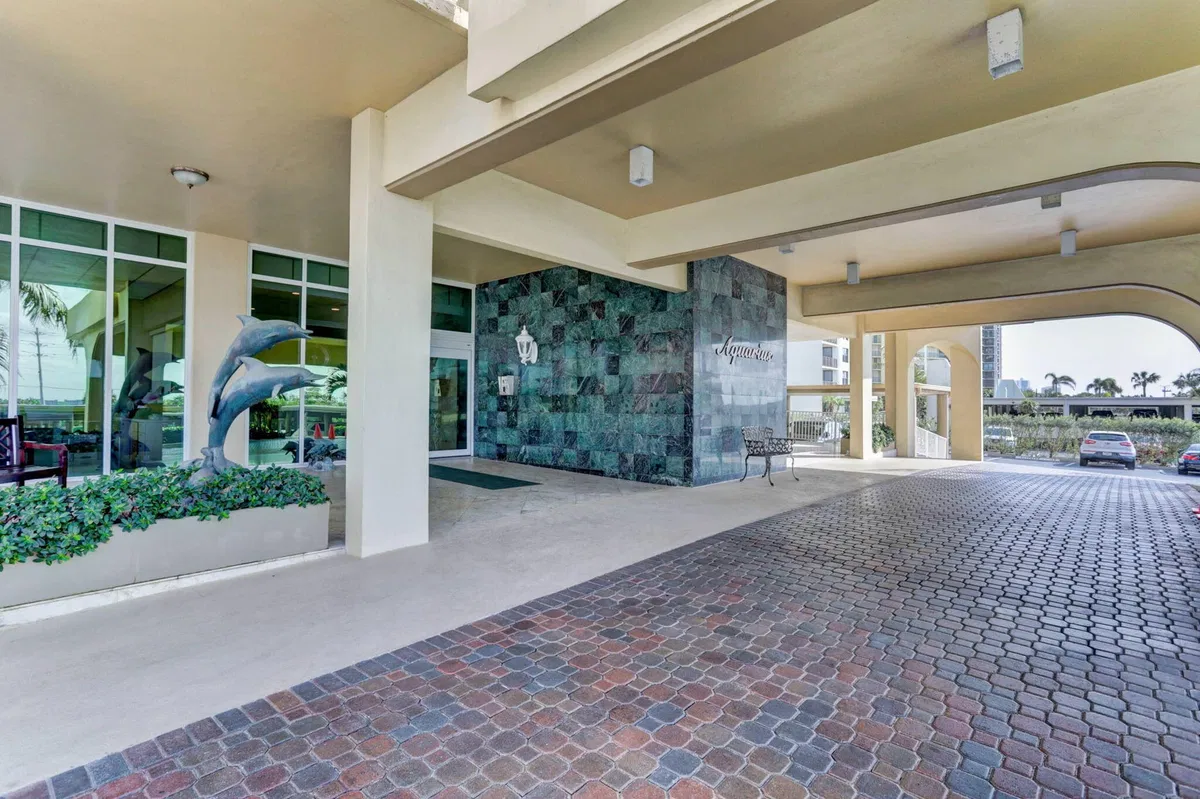 Aquarius Condominium Unit 805 photo 31