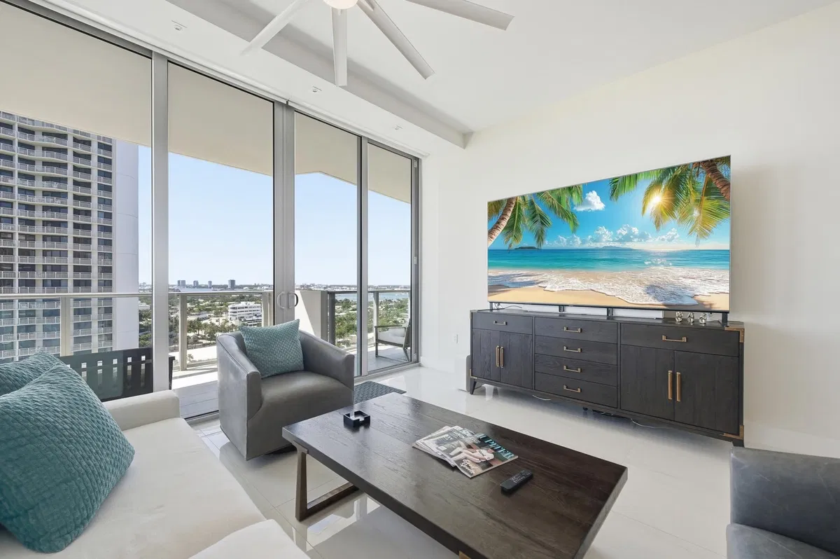 Amrit Ocean Resort & Residences Unit H-1506 photo 4