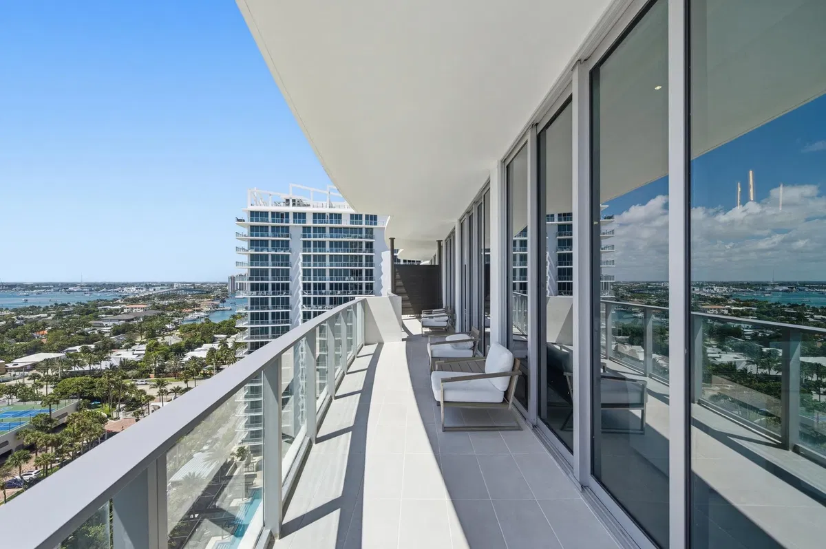 Amrit Ocean Resort & Residences Unit H-1506 photo 25