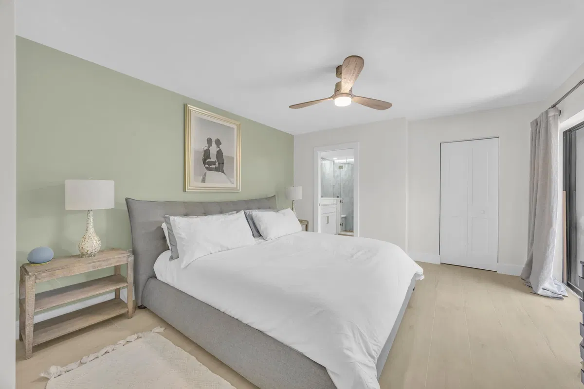 Residence photo 19