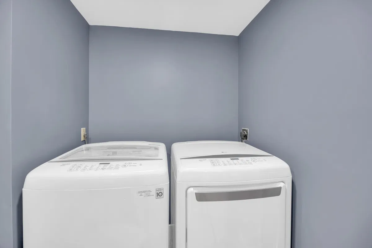 Residence photo 28