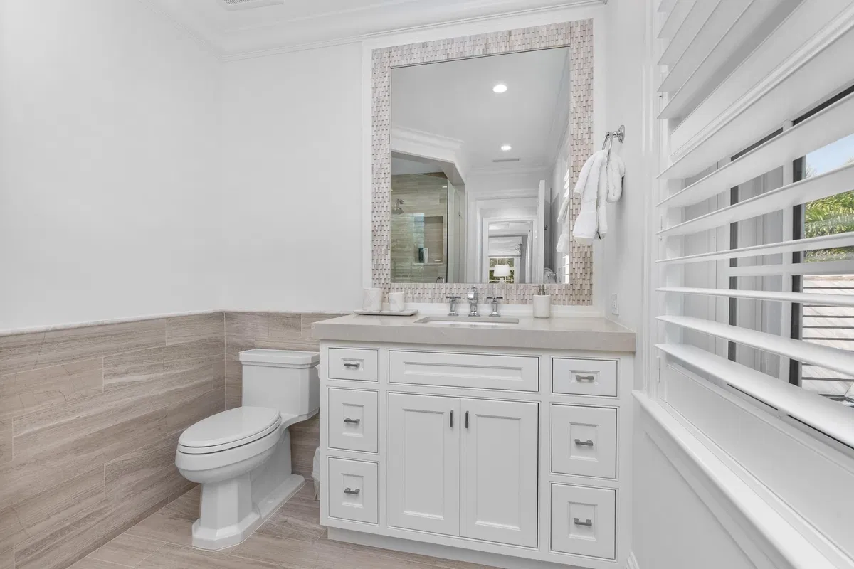 North End Palm Beach Residence photo 40