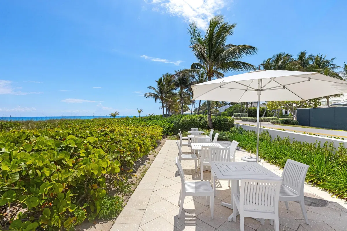North End Palm Beach Residence photo 64