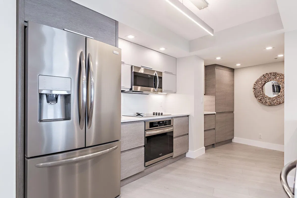 Tiara Singer Island Unit 32e photo 22