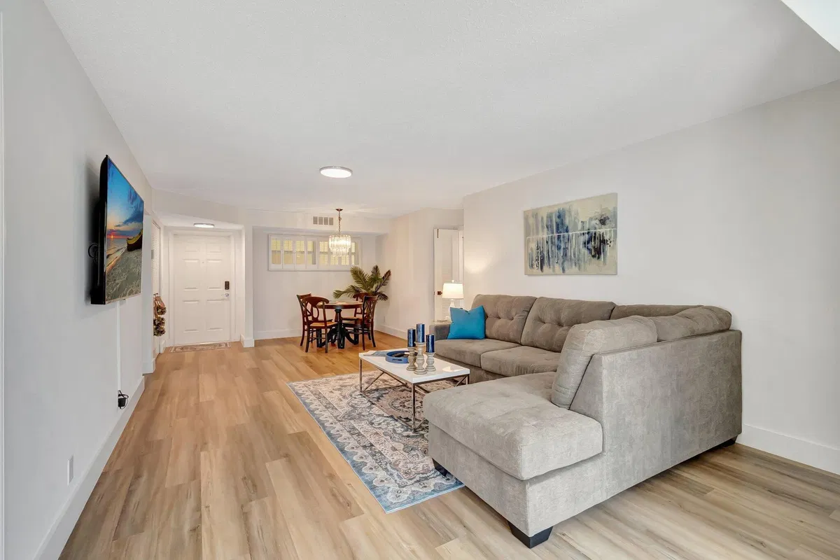  Unit 204 photo 16