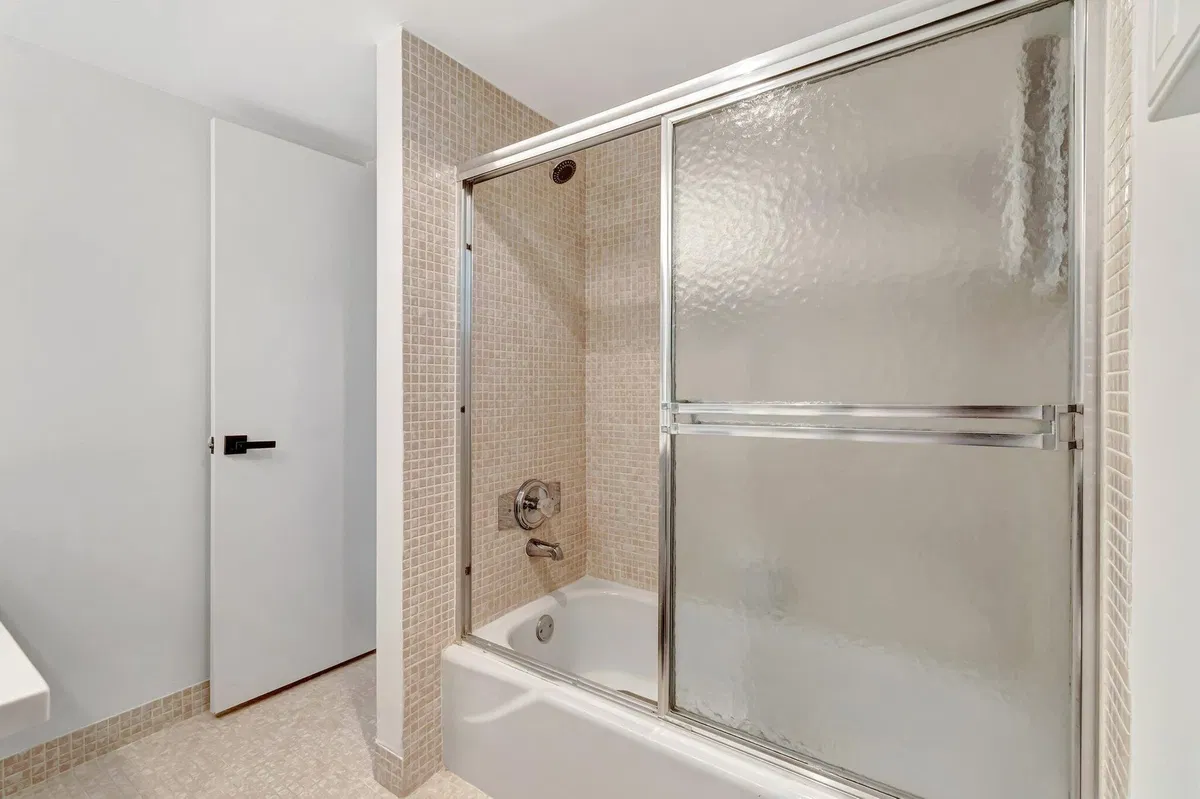  Unit 204 photo 25