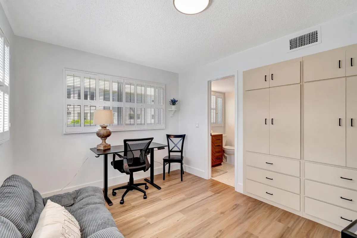  Unit 204 photo 28