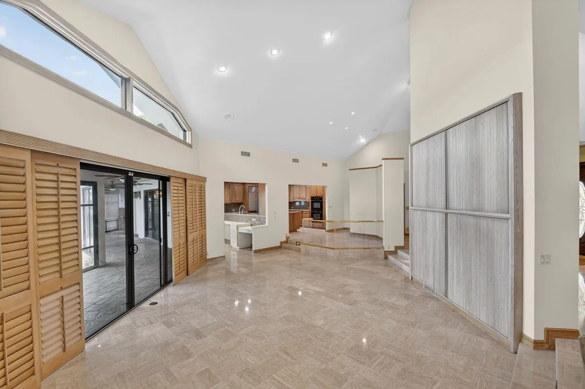 West Palm Beach Residence photo 13