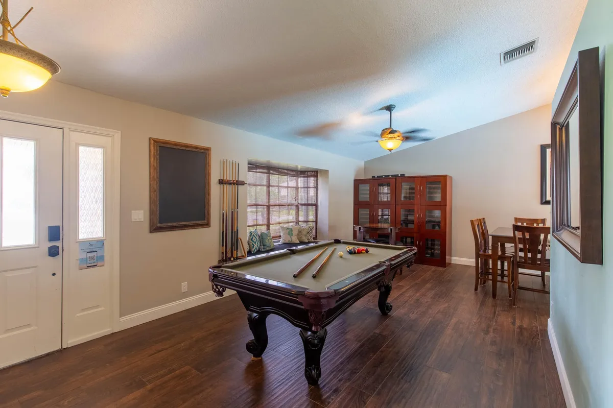 Residence photo 7