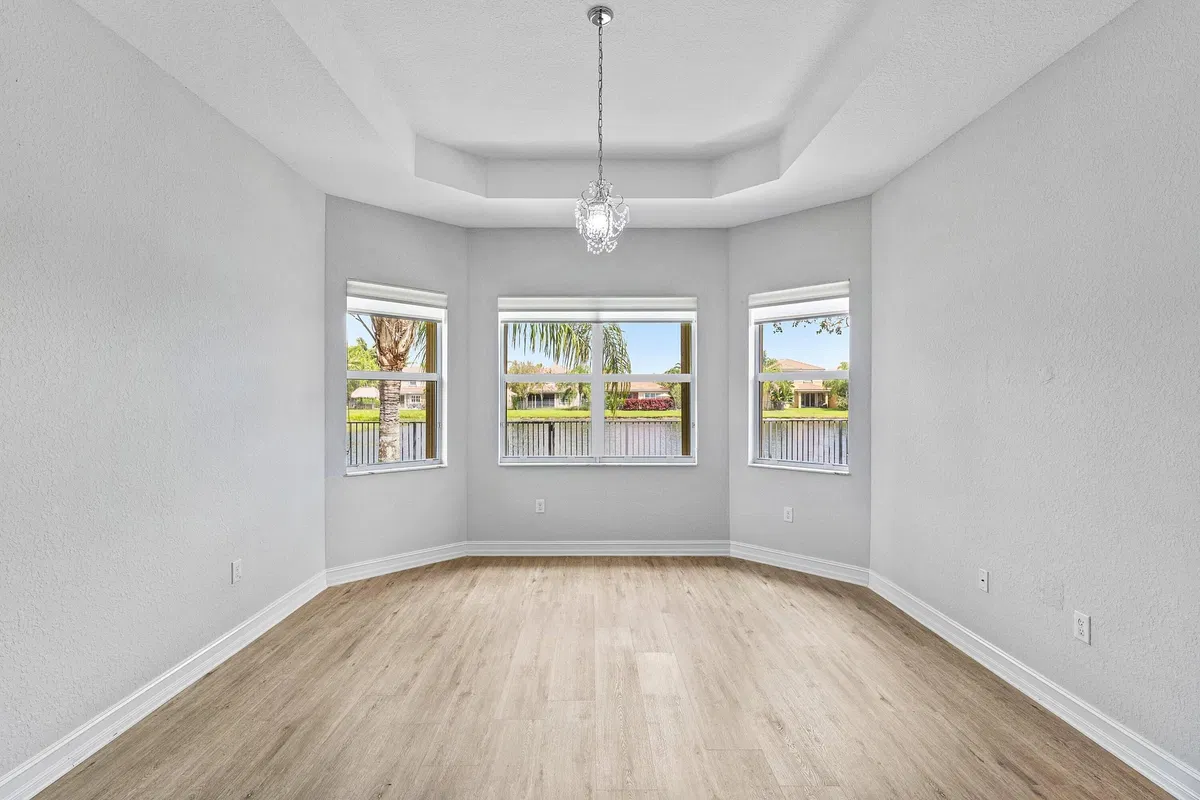  Residence photo 31