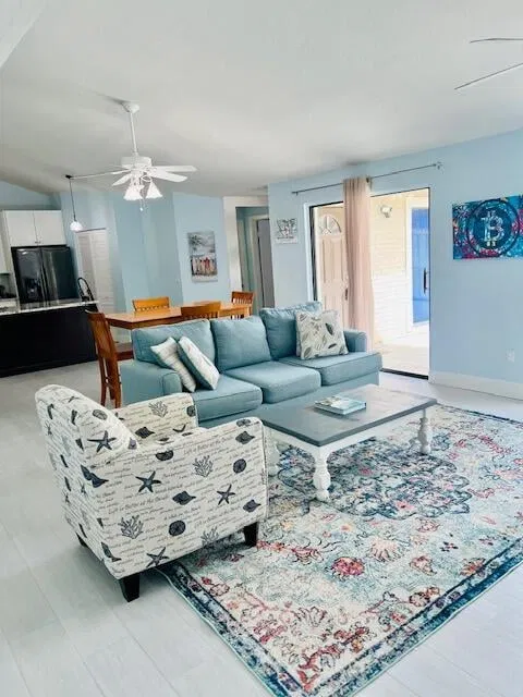 Old Palm Golf Club Residence