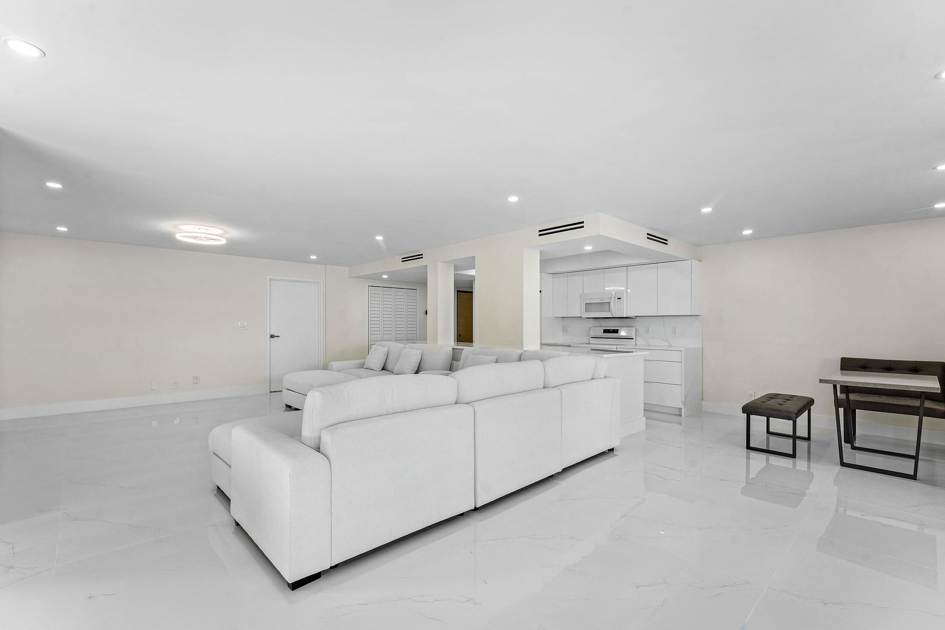 Singer Island Unit 5b photo 4