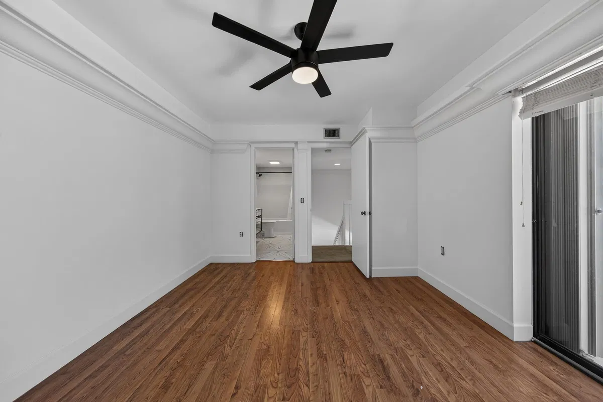 Residence photo 46