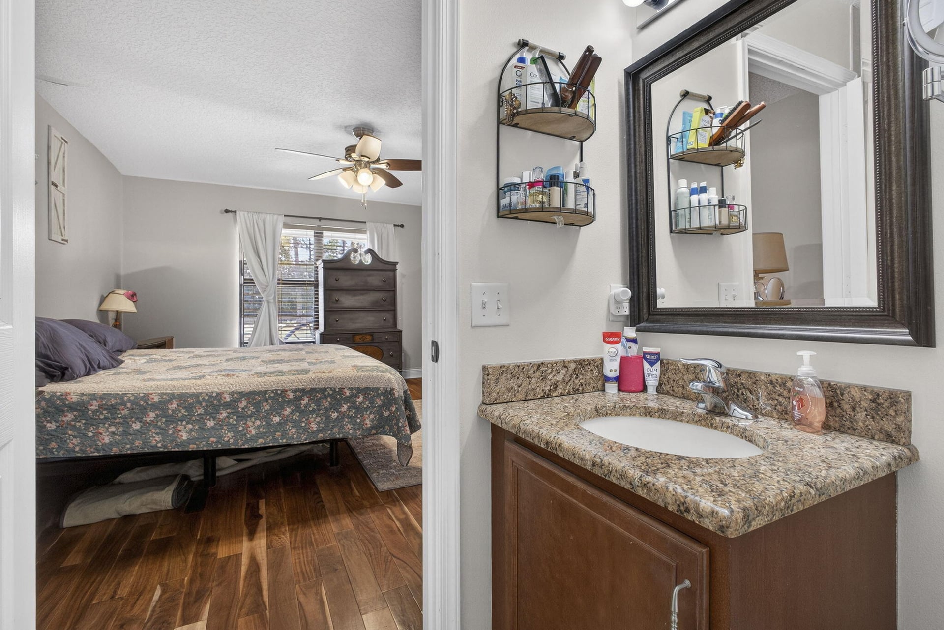 Residence photo 31