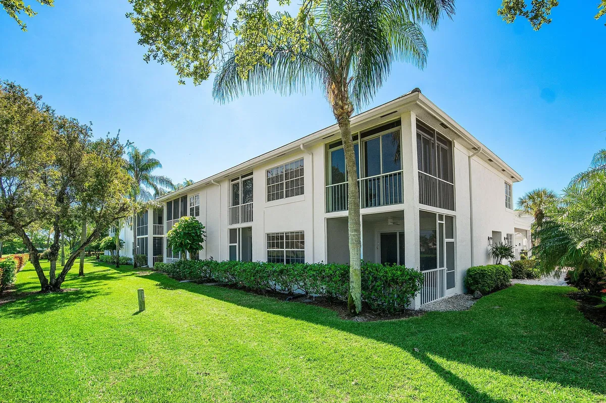 Unit A photo 25