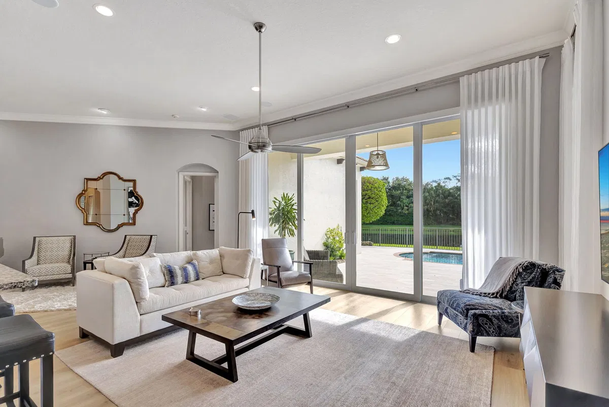 Mirasol Country Club Residence photo 16