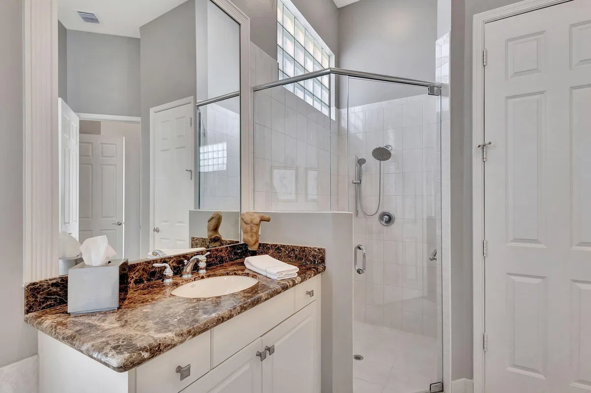 Mirasol Country Club Residence photo 40