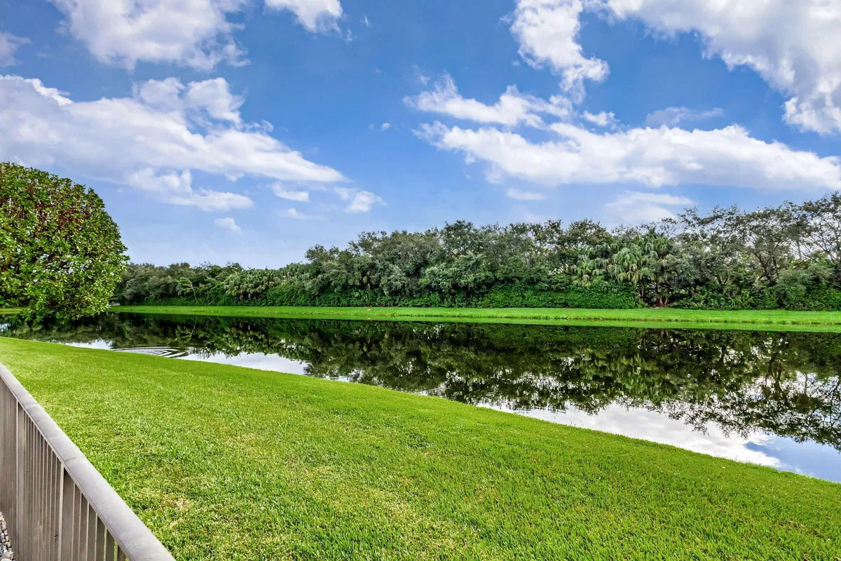 Mirasol Country Club Residence photo 52