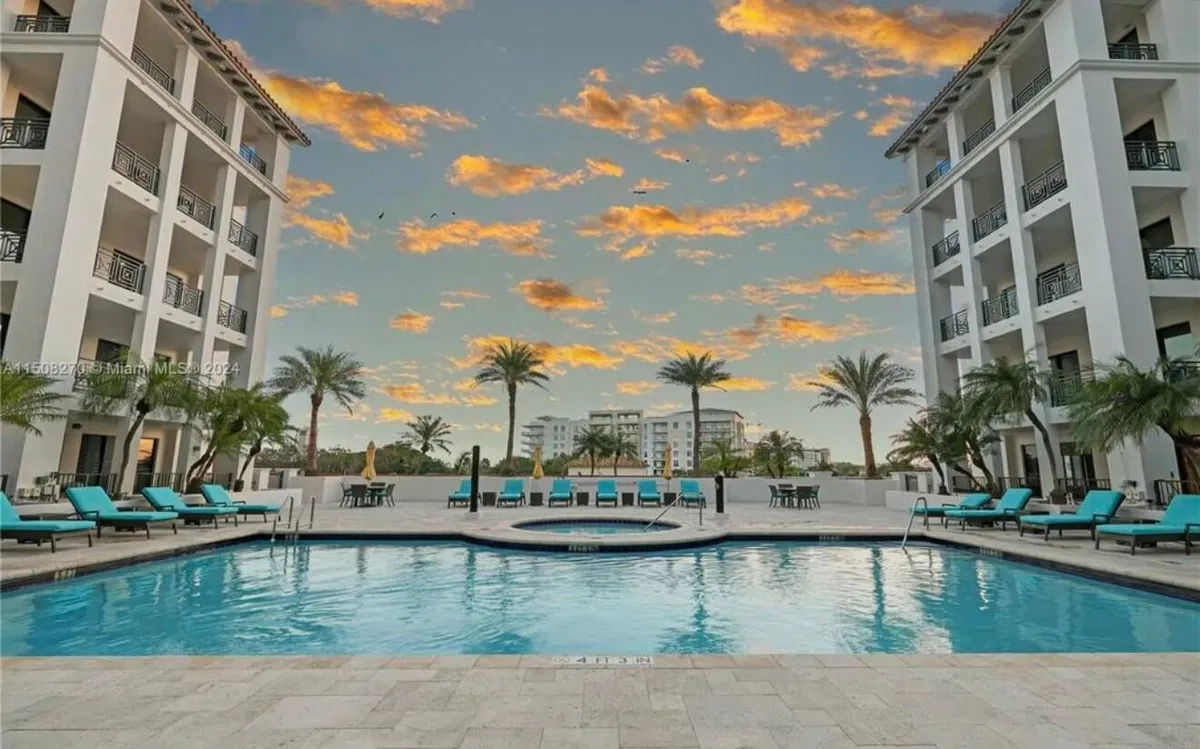 Palmetto Place Boca Unit 16
