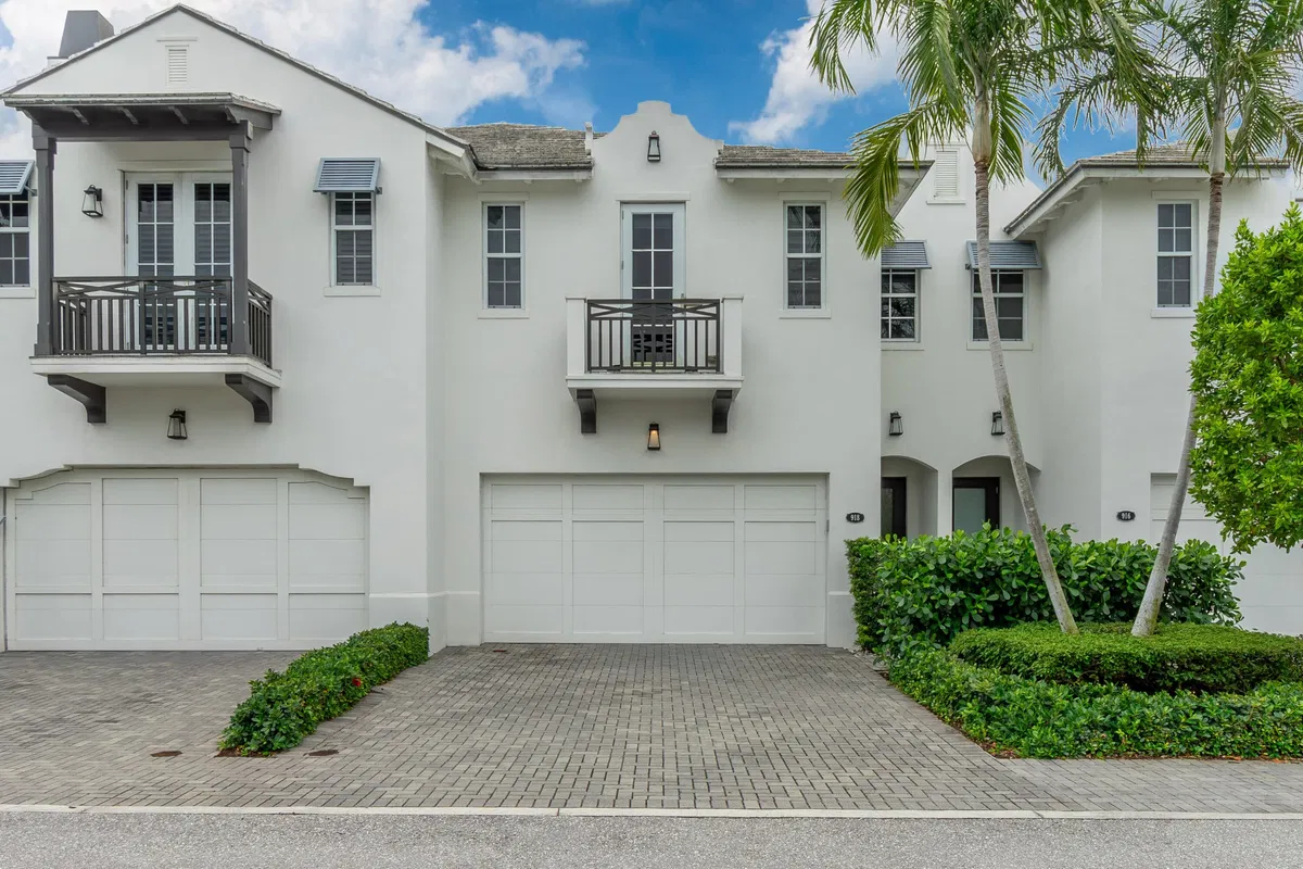 Palm Trail Delray Beach Residence
