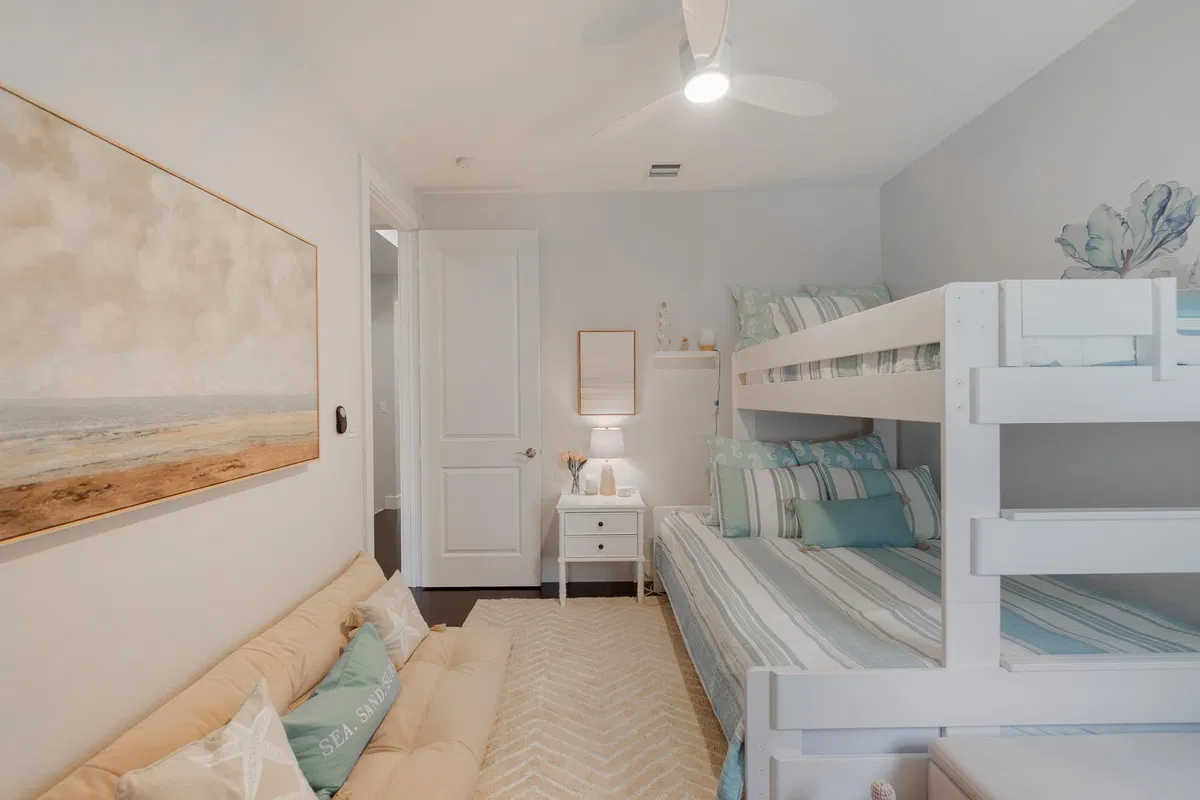 Palm Trail Delray Beach Residence photo 25