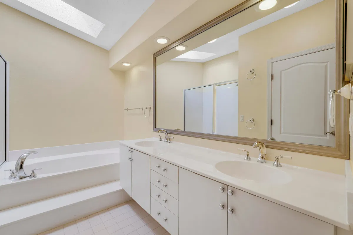PGA National Palm Beach Gardens Residence photo 13