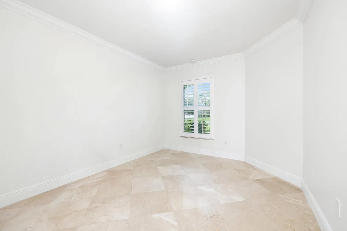 Residence photo 28