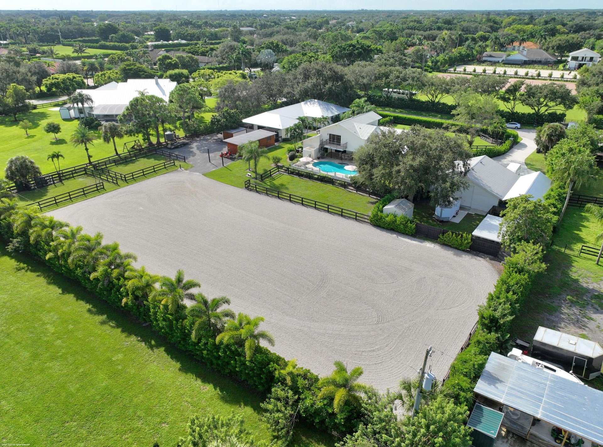 Paddock Park Residence photo 70