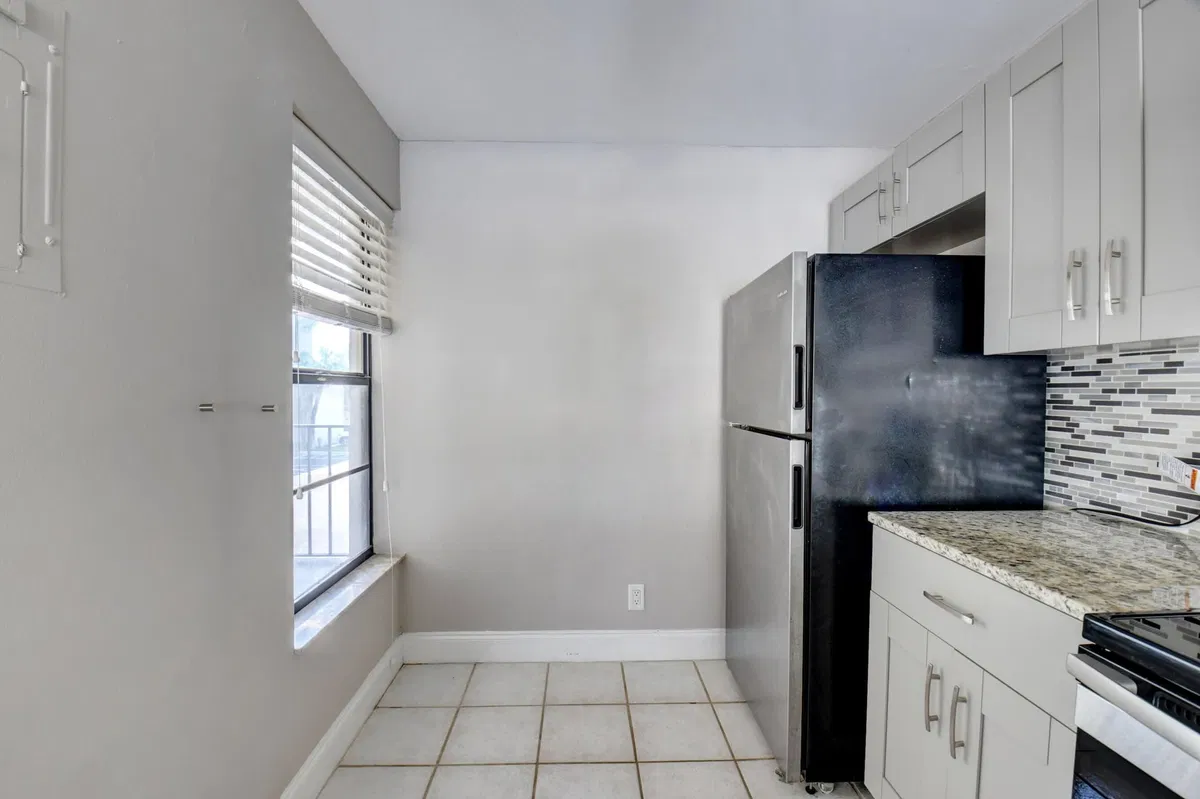 Boca Raton Unit 2050 photo 19