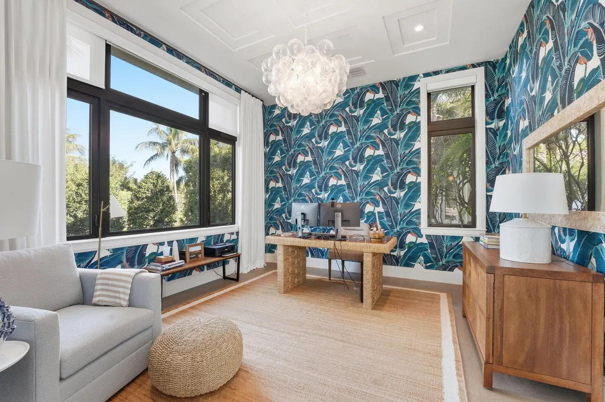 Residence photo 31
