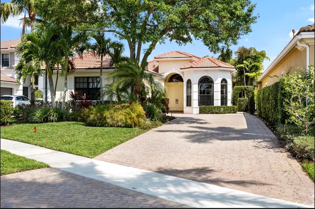 Ibis Golf & Country Club Residence