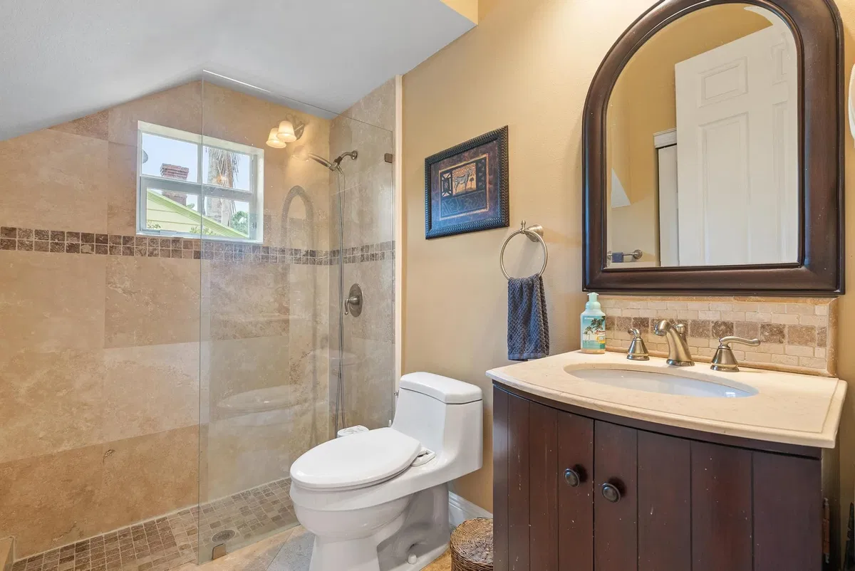 Residence photo 13