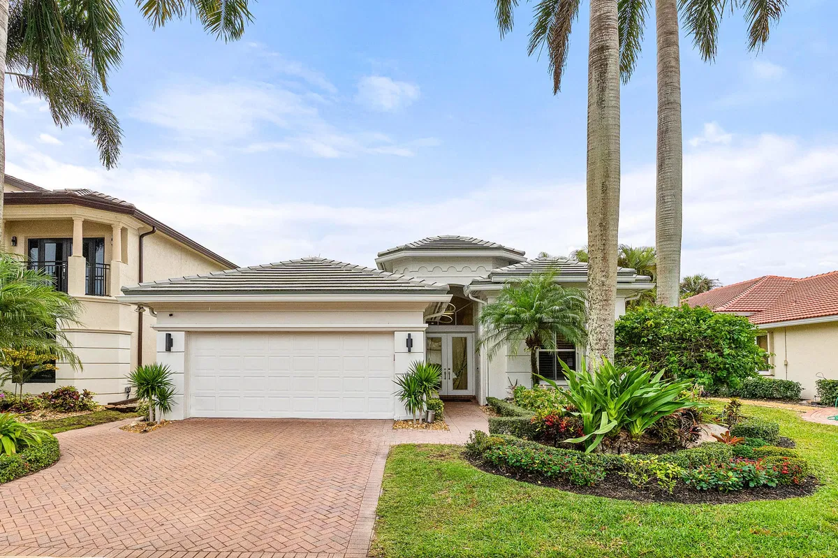 Mizner Country Club Residence