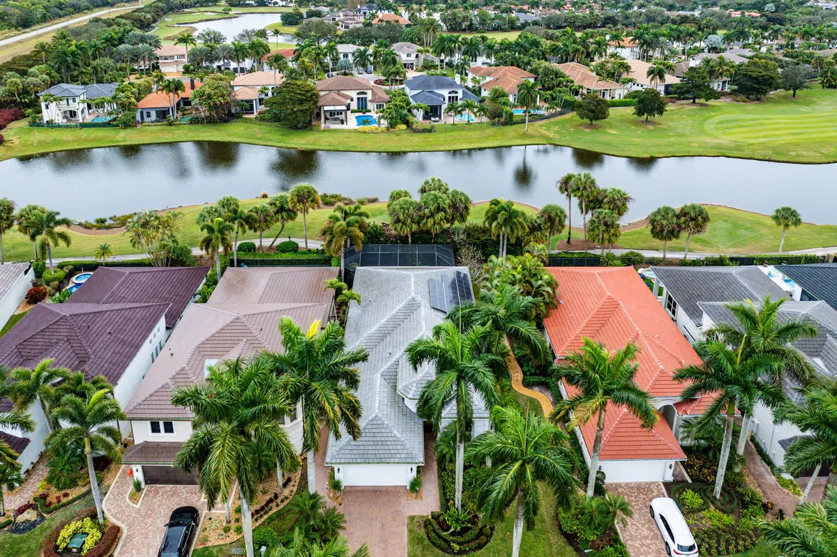 Mizner Country Club Residence photo 34