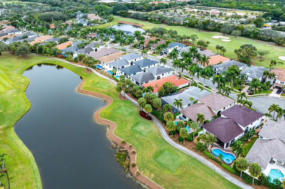 Mizner Country Club Residence photo 37