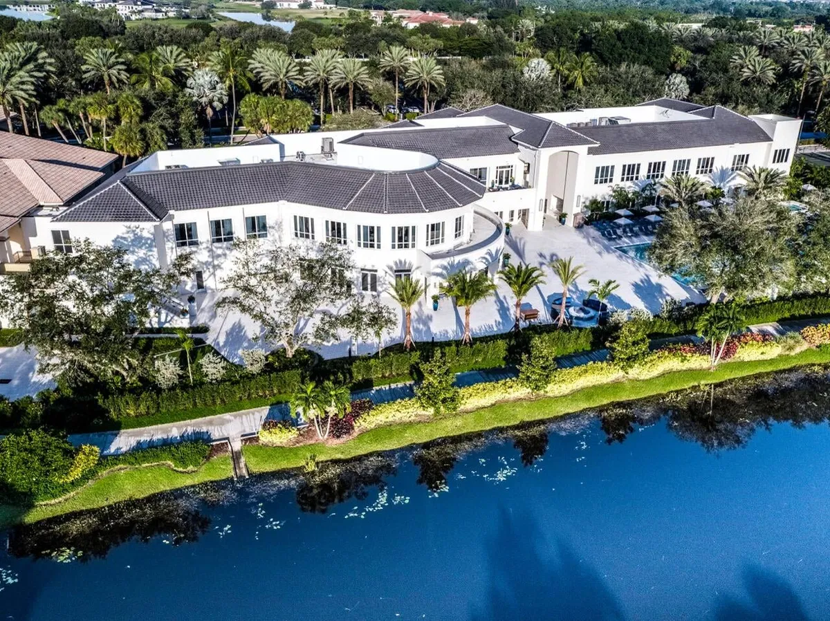 Mizner Country Club Residence photo 49