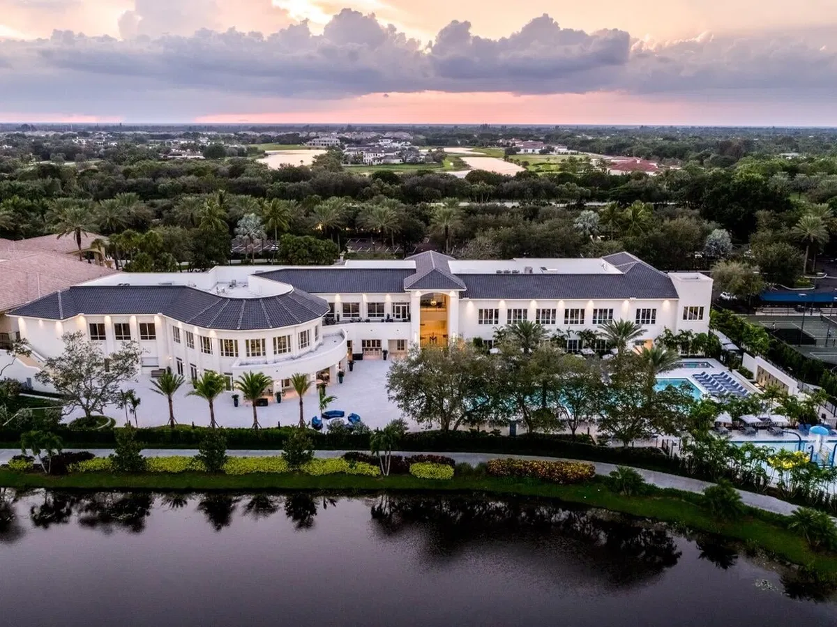 Mizner Country Club Residence photo 52