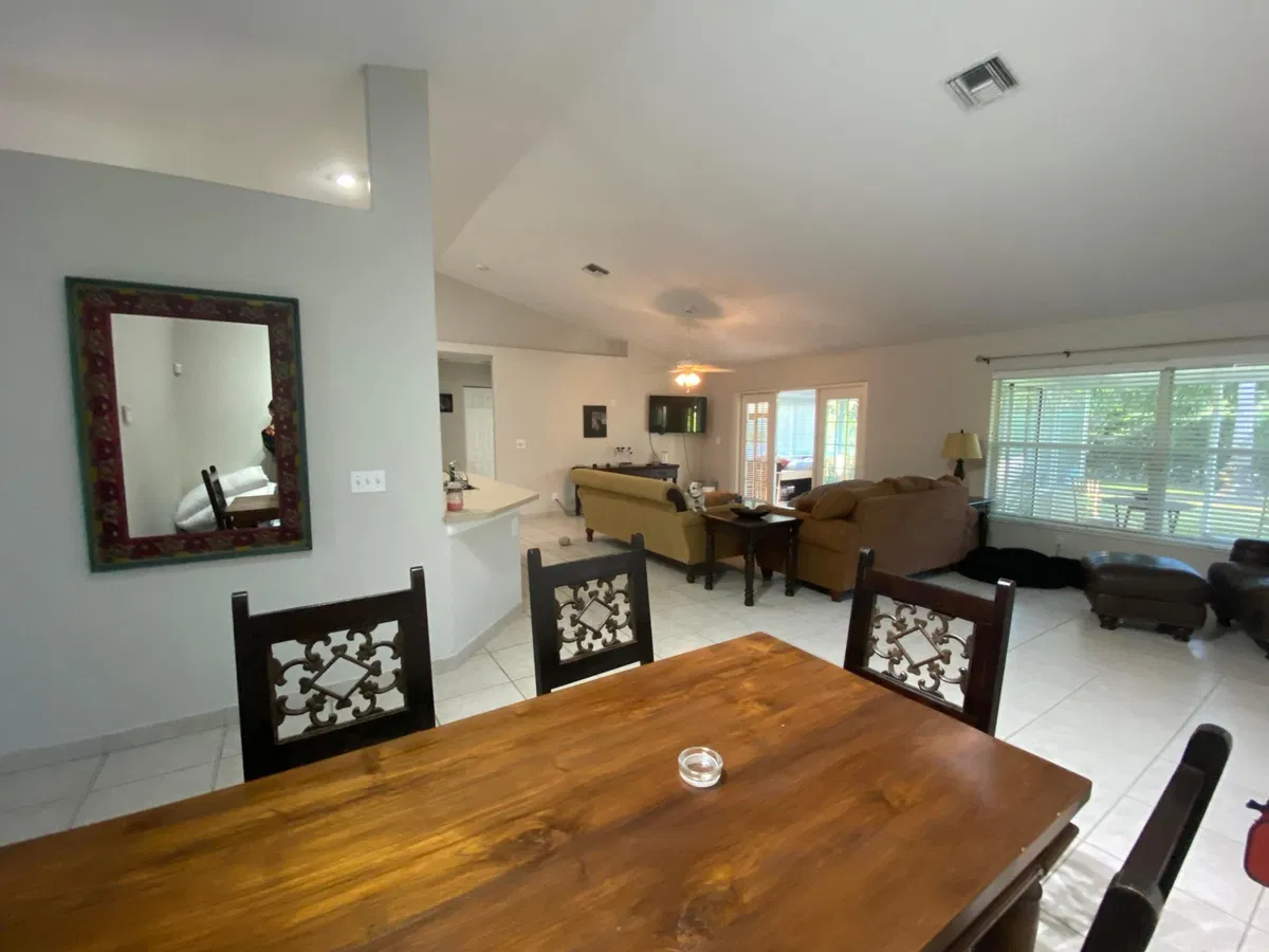  Residence photo 16