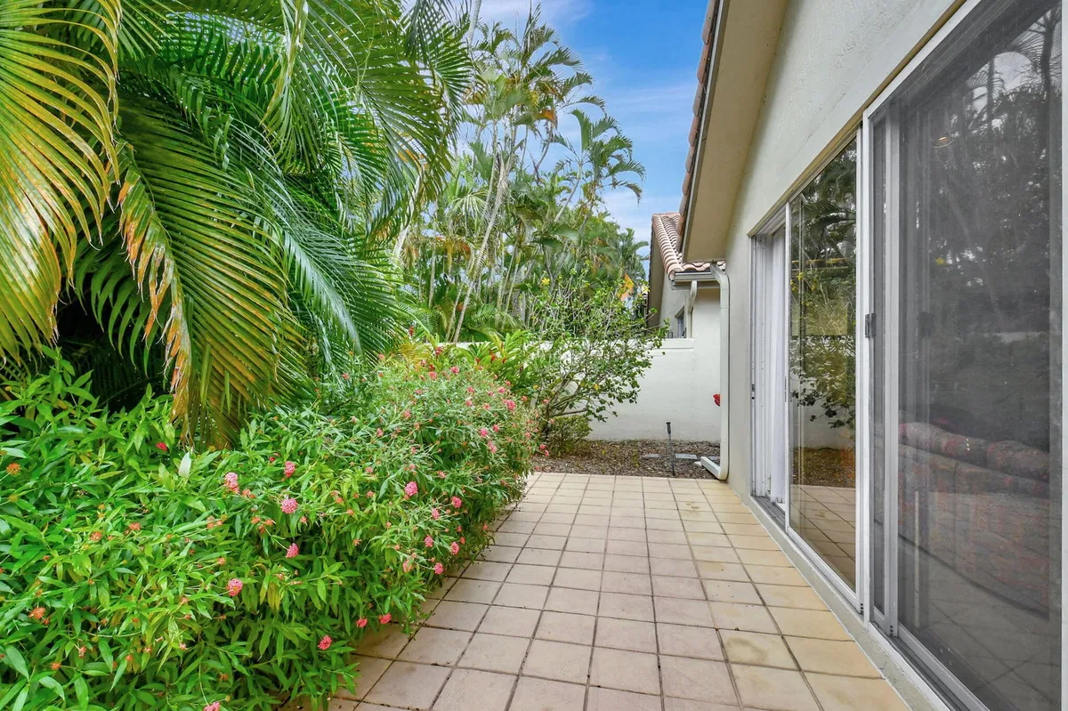  Residence photo 28