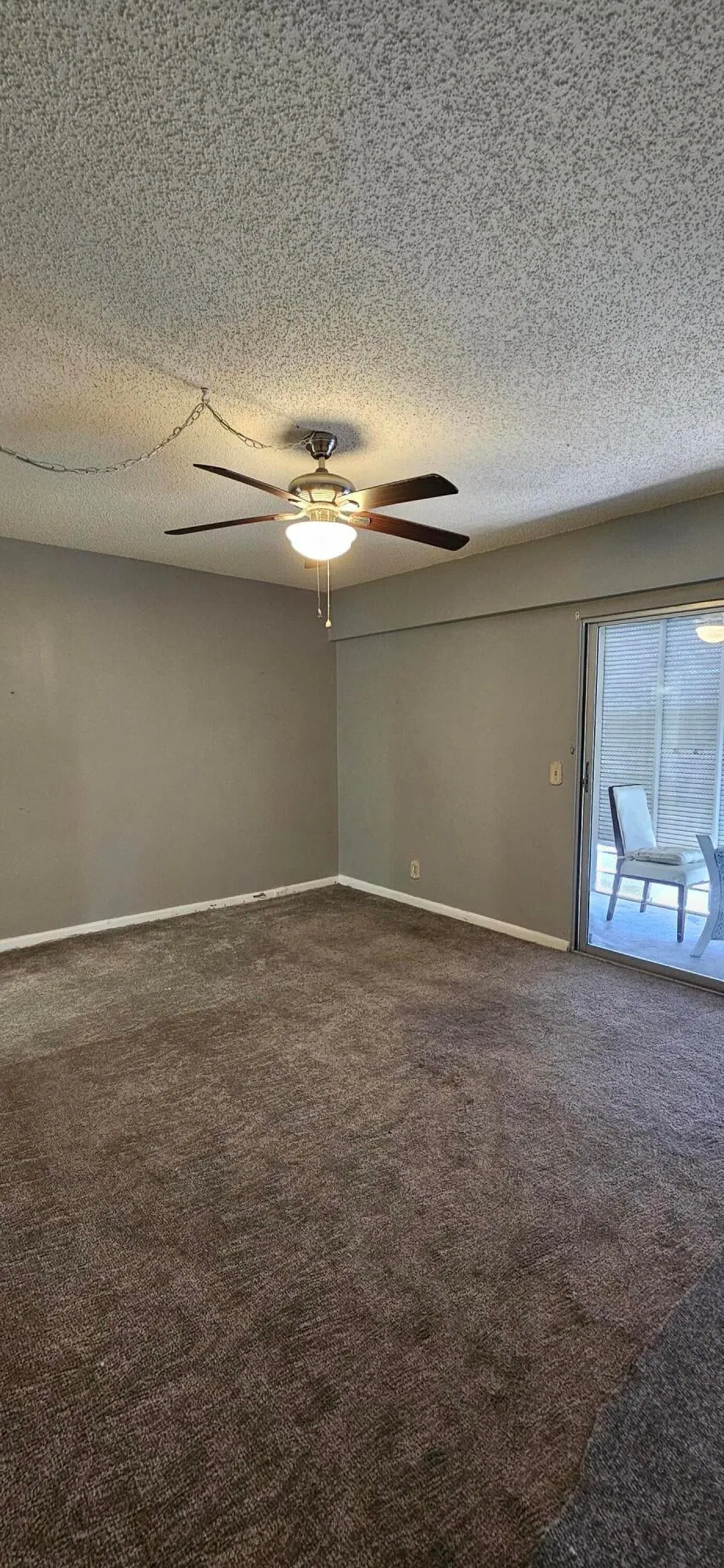 Unit 198 photo 10