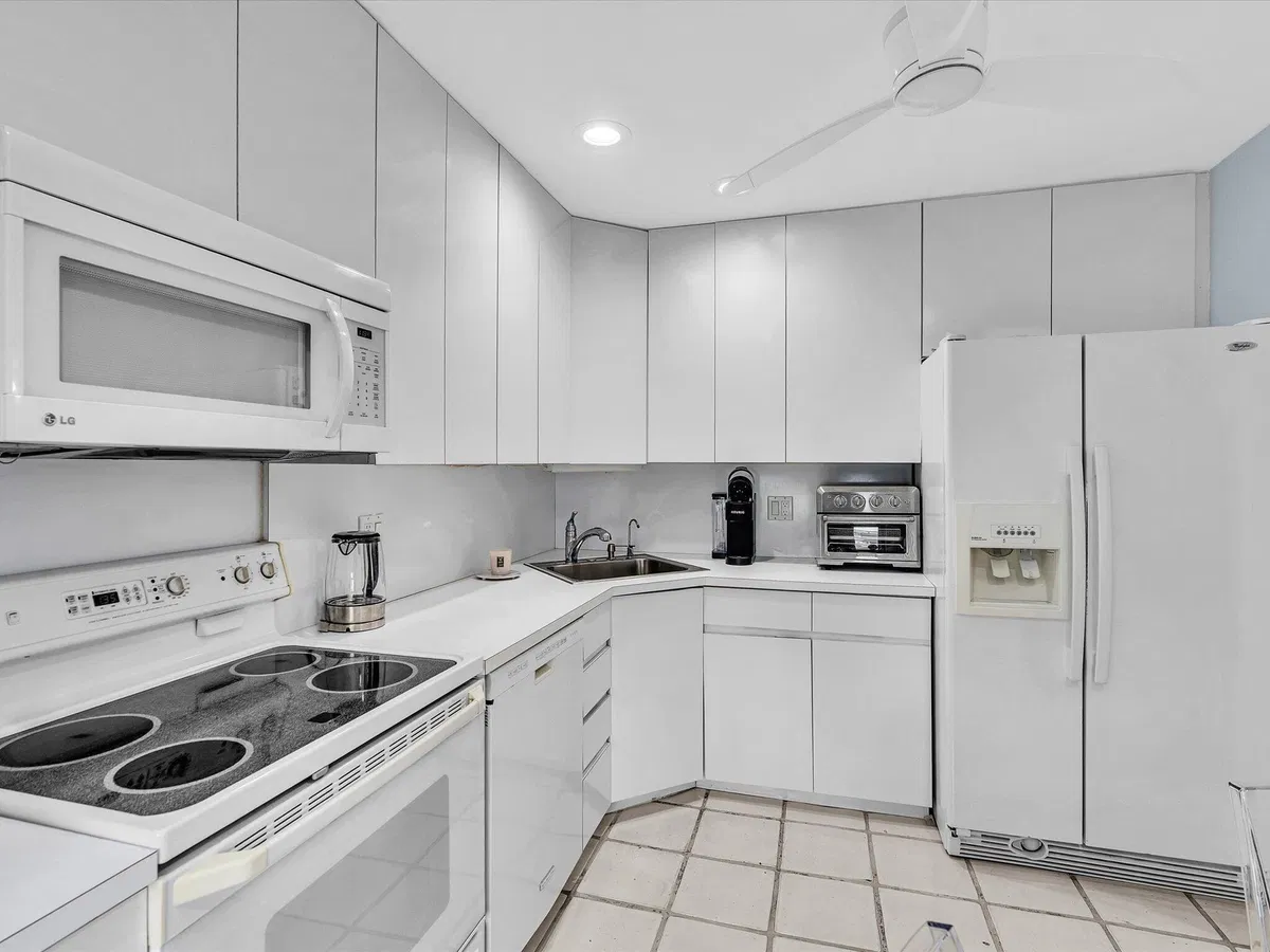 Boca Lago Country Club Homes Unit 20-a photo 31
