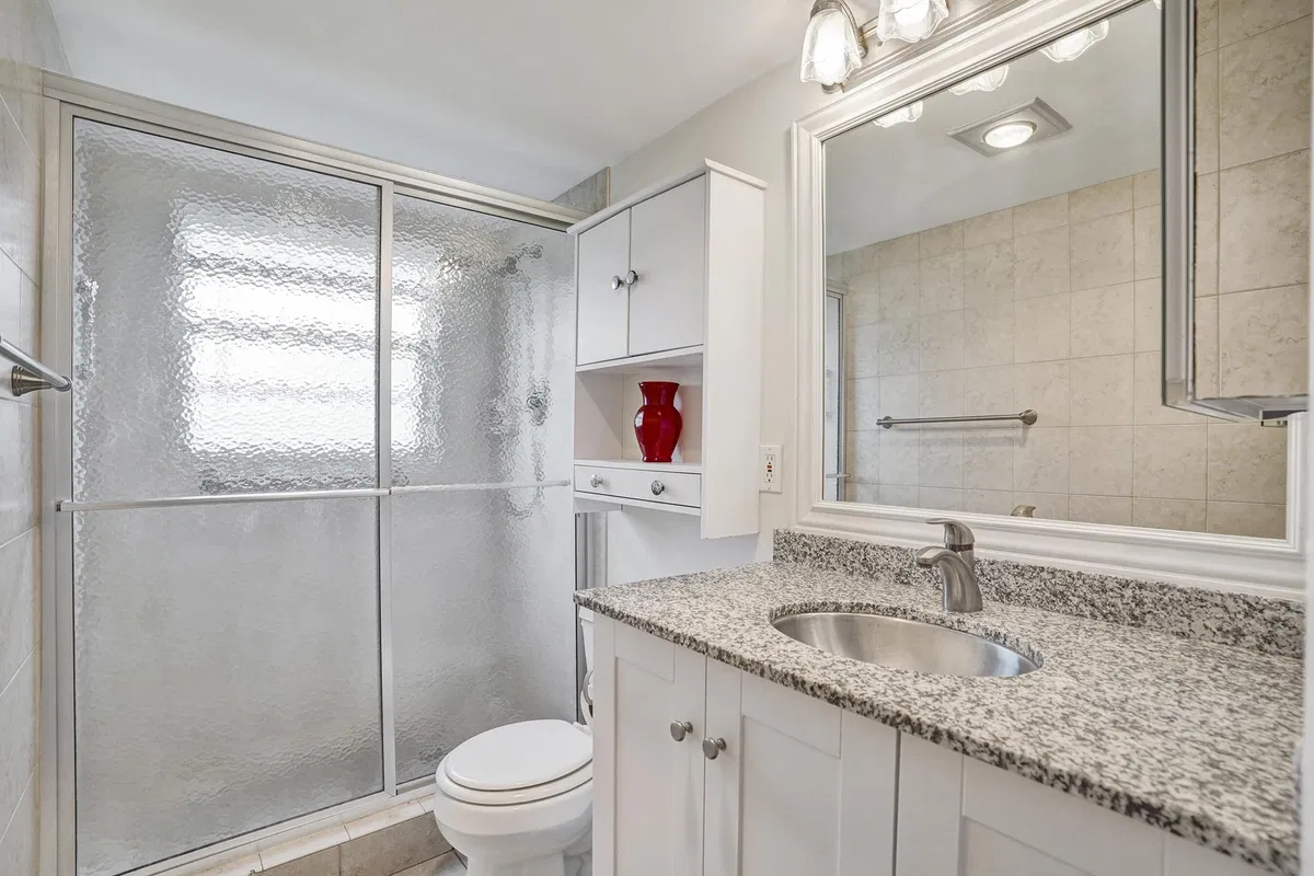  Residence photo 19